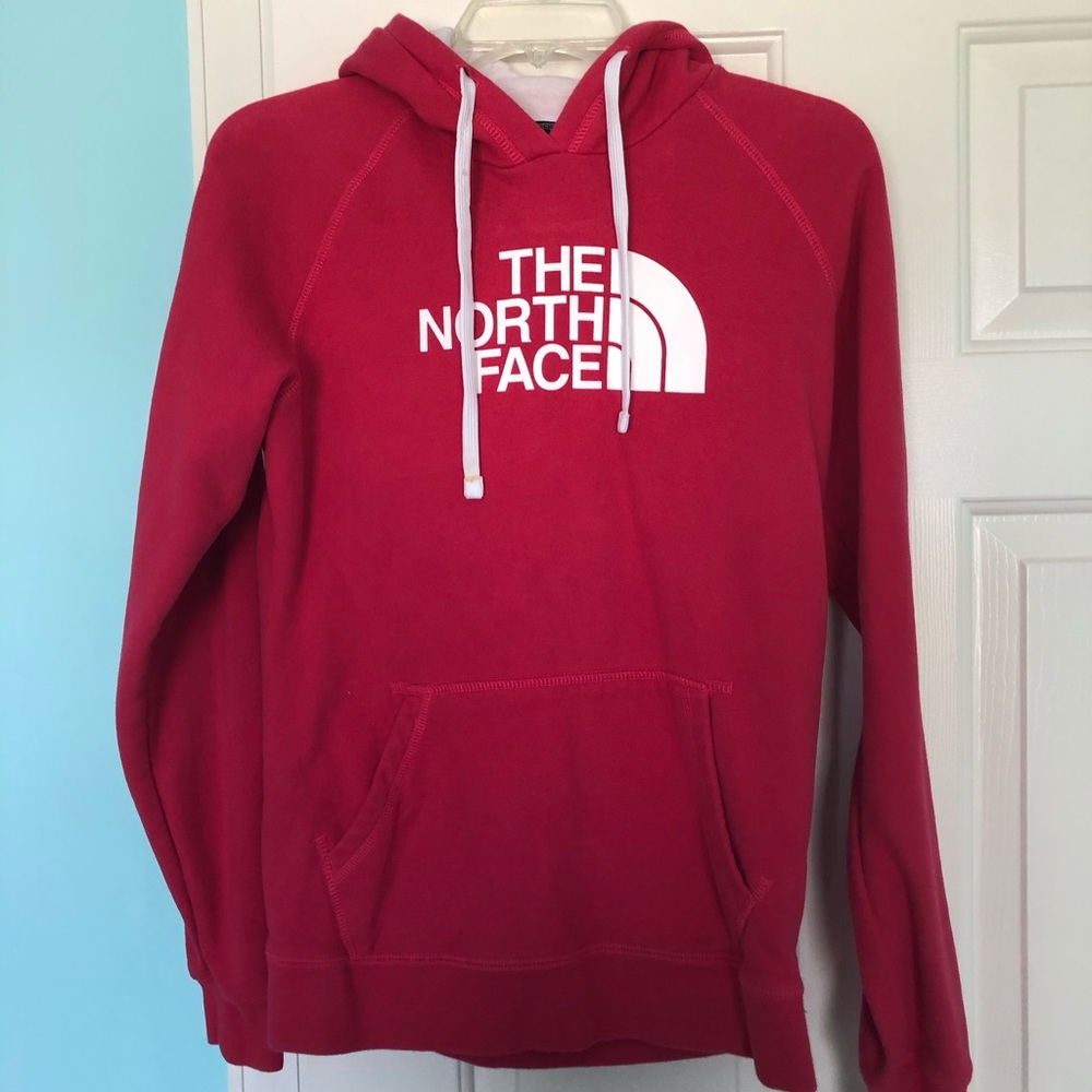 Women’s North Face Sweatshirt